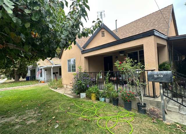 Property at 1070 W Friesen Ave, Reedley, CA 93654, 3 beds, 2 baths