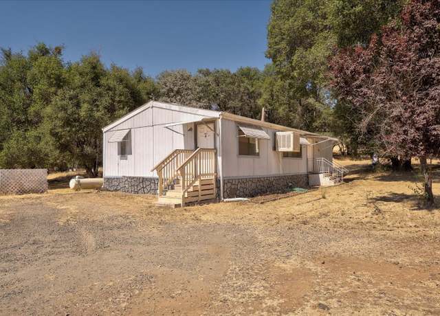 Property at 4122 Guadalupe Creek Rd, Mariposa, CA 95338, 3 beds, 2 baths