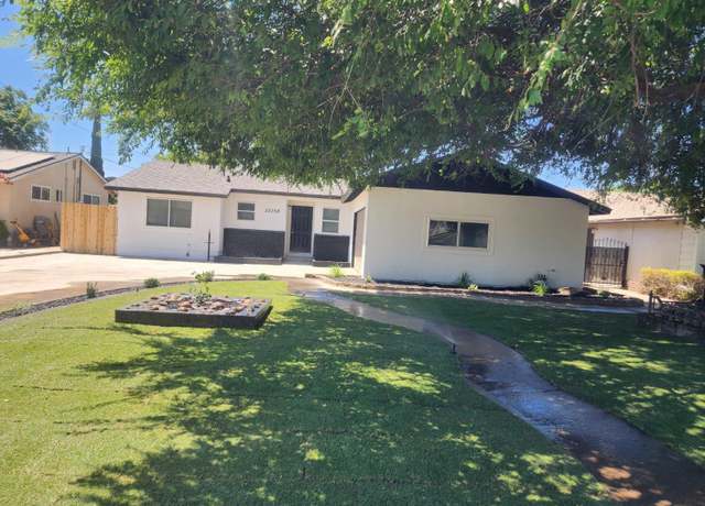 Property at 27358 Saunders Rd, Madera, CA 93637, 3 beds, 1 bath