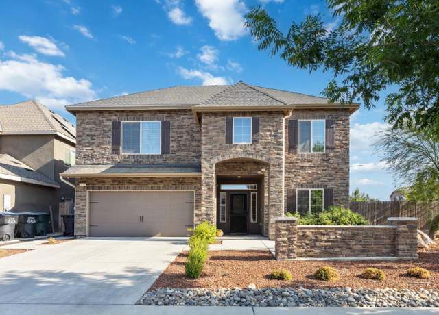 Property at 2025 W Crystal Ave, Visalia, CA 93291, 4 beds, 3.5 baths