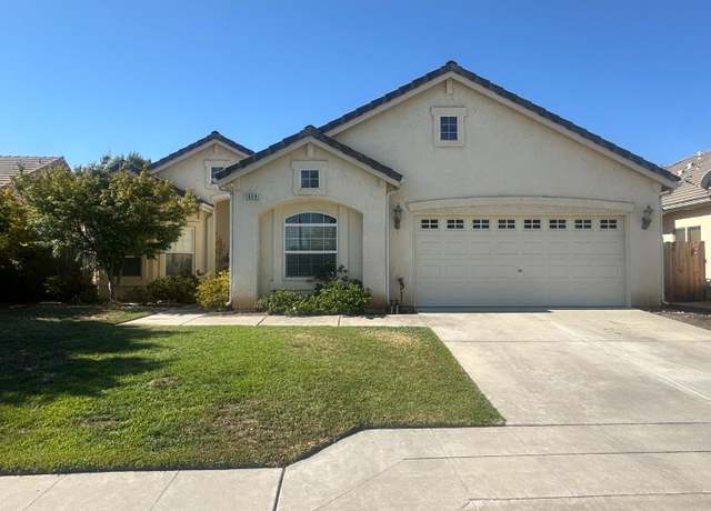 Property at 1039 E Oakmont Ave, Fresno, CA 93730, 4 beds, 3 baths