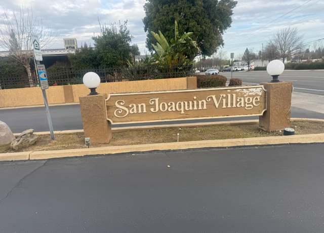 Property at 336 E Alluvial Ave #103, Fresno, CA 93720, 3 beds, 2 baths