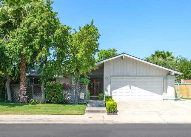 Property at 422 Whittier Ave, Clovis, CA 93611, 3 beds, 1.75 baths