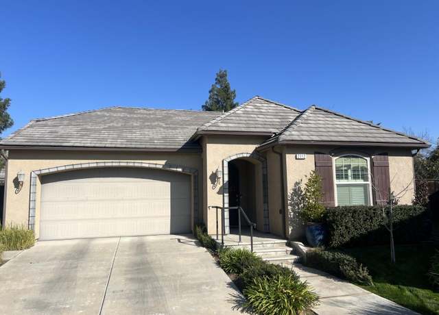 Property at 2112 W Juliet Way, Fresno, CA 93711, 2 beds, 2 baths