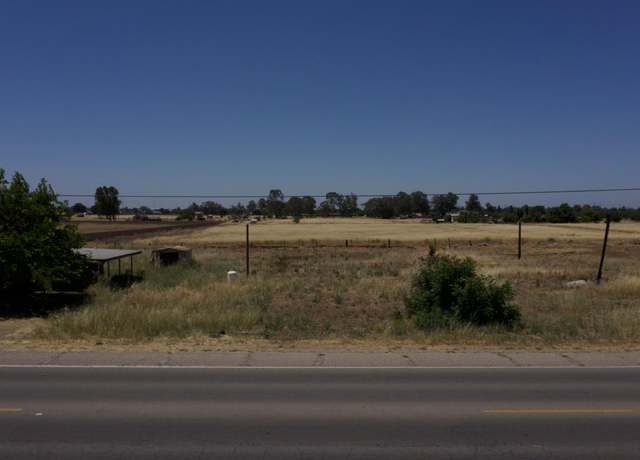 Property at 16836 N Lake St, Madera, CA 93638