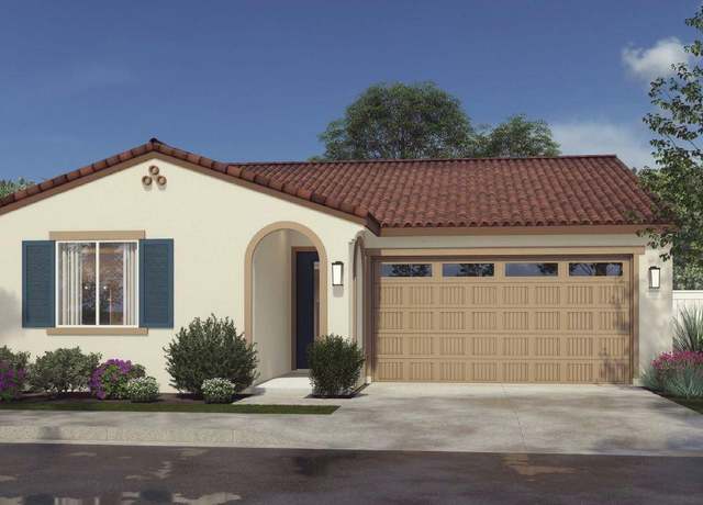 Property at 1563 Bloom Ln, Clovis, CA 93619, 4 beds, 2 baths