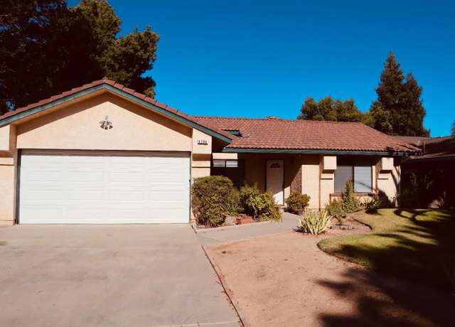 Property at 6296 N Lodi Ave, Fresno, CA 93722, 3 beds, 2 baths