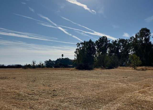 Property at 6964 N Highland Ave, Clovis, CA 93619