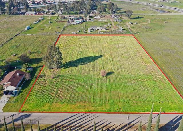 Property at 1 Cardwell St, Madera, CA 93638