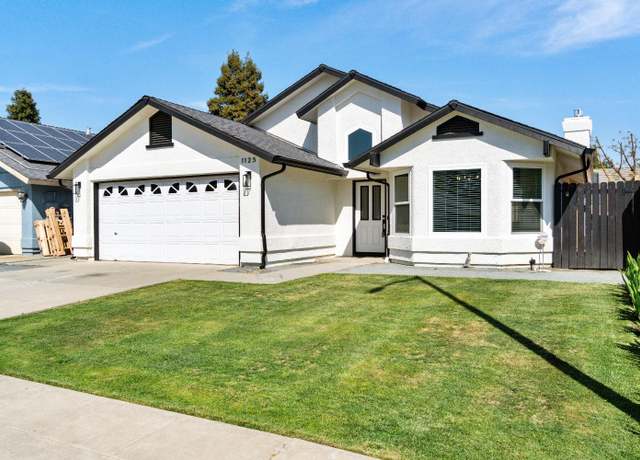 Property at 1125 N Purdue Ave, Clovis, CA 93611, 3 beds, 2 baths