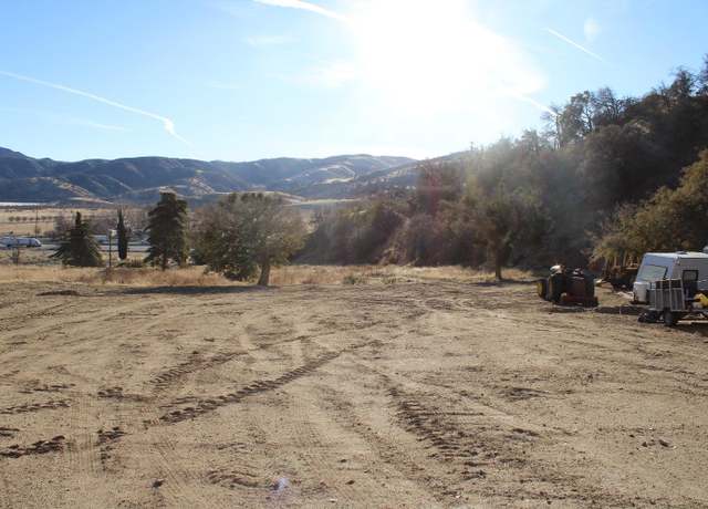 Property at 1588 Ridge Route Dr, Le Bec, CA 93243