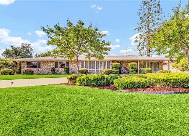 Property at 3141 Iris Ave, Visalia, CA 93277, 5 beds, 3.25 baths