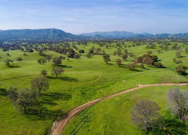 Property at 11999 Millerton Rd, Clovis, CA 93619