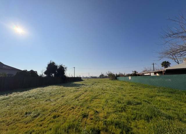 Property at 145 W Dunn Ave, Fresno, CA 93706