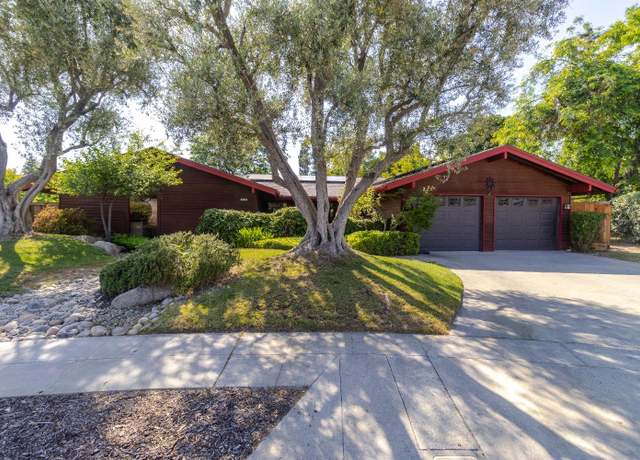 Property at 8829 N 6th St, Fresno, CA 93720, 4 beds, 1.75 baths
