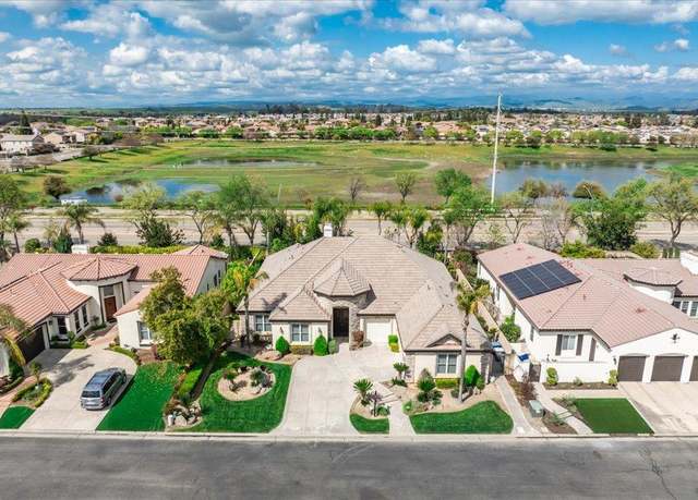 Property at 1540 E Golden Valley Way, Fresno, CA 93730, 5 beds, 3 baths