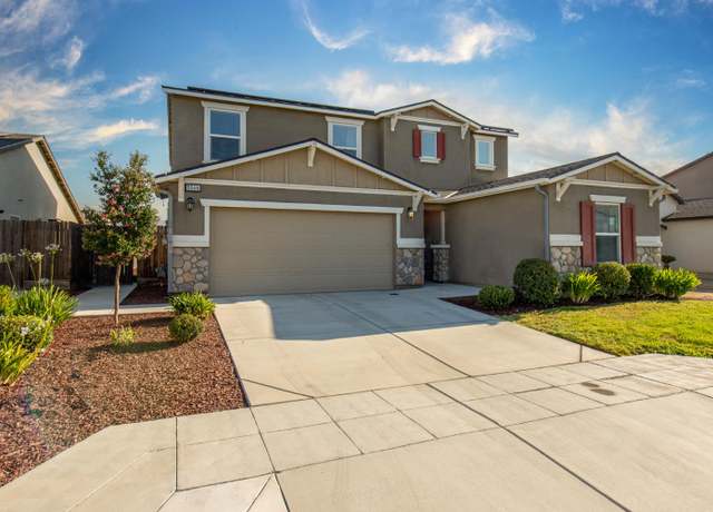 Property at 5566 W Farrin Ave, Fresno, CA 93722, 5 beds, 3.25 baths