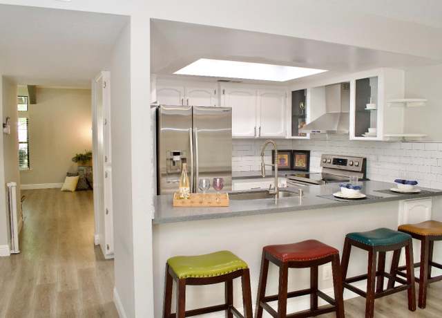 Property at 7015 N Teilman Ave #102, Fresno, CA 93711, 2 beds, 2 baths