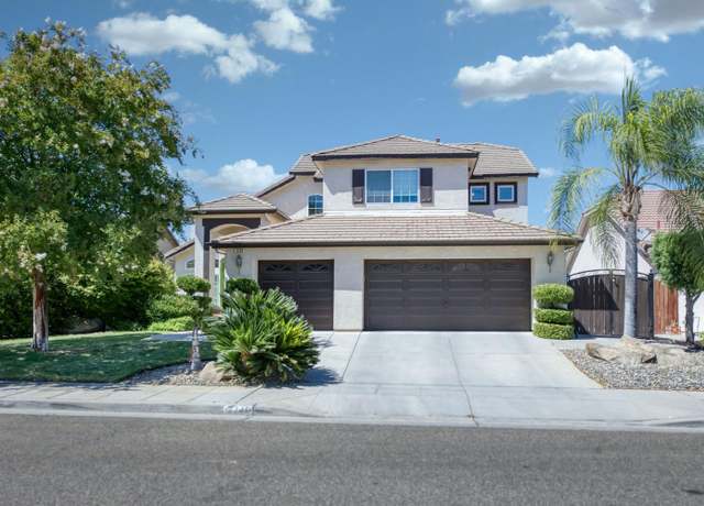 Property at 2146 E Sawgrass Ave, Fresno, CA 93730, 4 beds, 3 baths