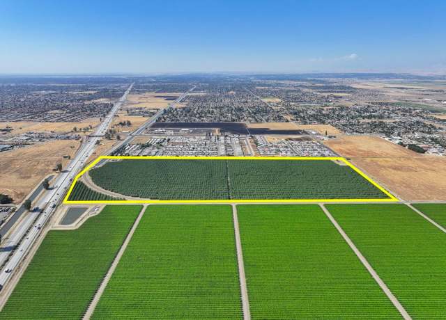 Property at 10141 Chevalier Rd, Bakersfield, CA 93307