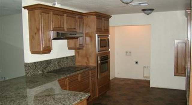 Photo of 12203 N Friant Rd, Fresno, CA 93730