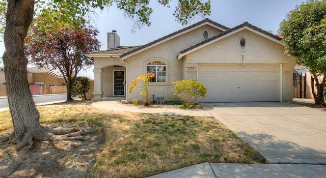 Photo of 1018 Ramona Ave, Clovis, CA 93612