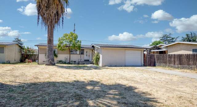 Photo of 22 Beverly Dr, Clovis, CA 93612