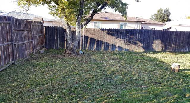 Photo of 425 Shaw Ave, Clovis, CA 93612