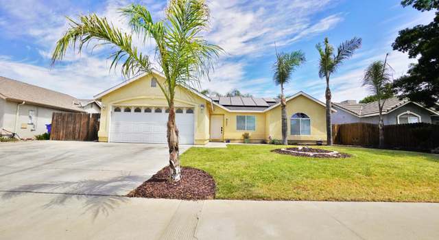 Photo of 1162 Yosemite Dr, Hanford, CA 93230