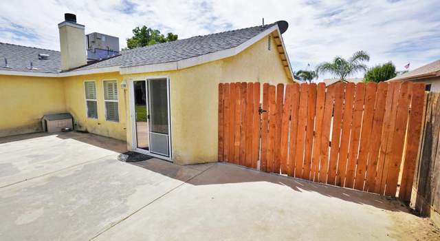 Photo of 1162 Yosemite Dr, Hanford, CA 93230