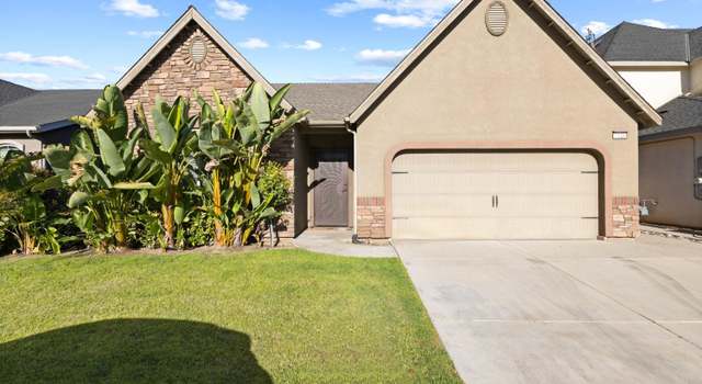 Photo of 7326 N Lacey Dr, Fresno, CA 93722