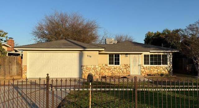 Photo of 558 N Steven Ave, Reedley, CA 93654