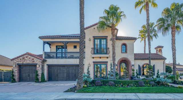 Photo of 1639 E Clubhouse Dr, Fresno, CA 93730