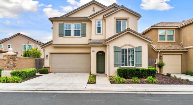 Photo of 2067 E Axelson Dr, Fresno, CA 93730