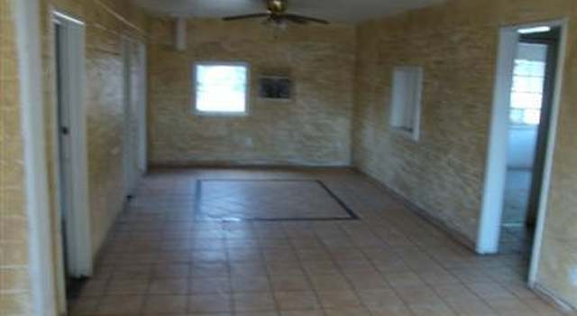 Photo of 3905 E Jensen Ave, Fresno, CA 93725