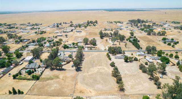 Photo of 1 Monreal Rd, Madera, CA 93636