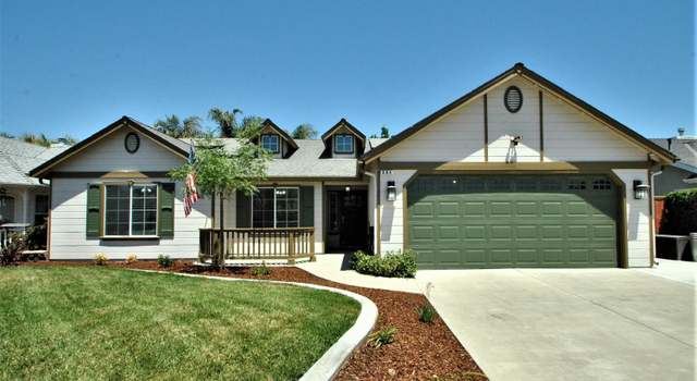Photo of 884 W Cinnamon Ave, Hanford, CA 93230