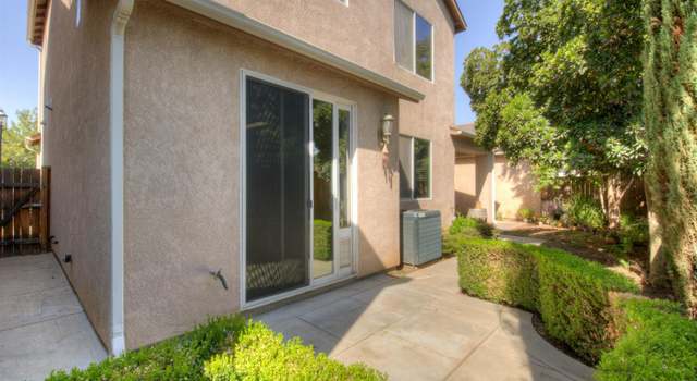 Photo of 1638 Glen Kippen Ln, Clovis, CA 93619