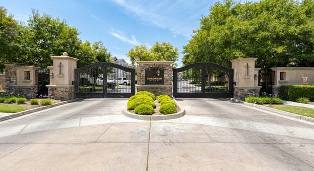 Photo of 1659 Glen Dunbar Ln, Clovis, CA 93619