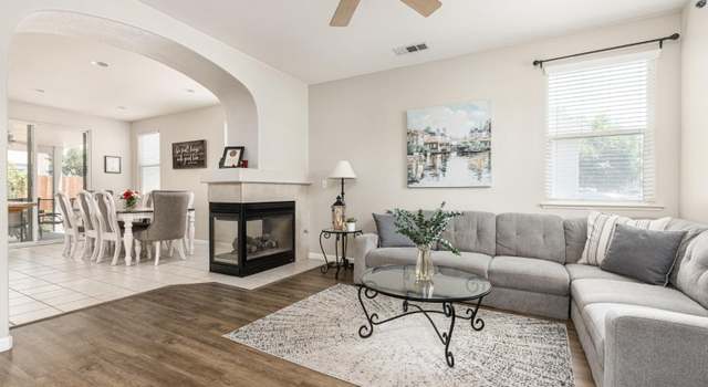 Photo of 1659 Glen Dunbar Ln, Clovis, CA 93619