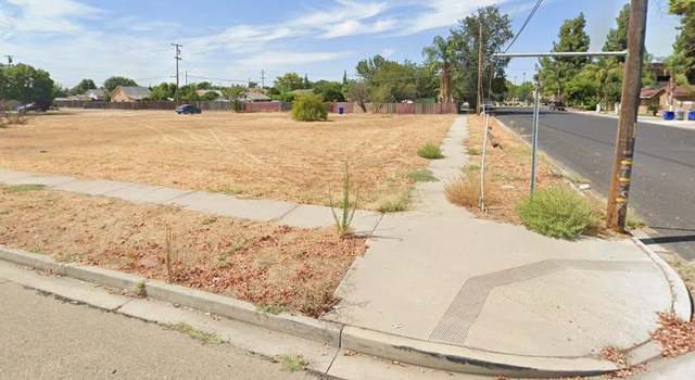 Photo of 1411 J St, Reedley, CA 93654