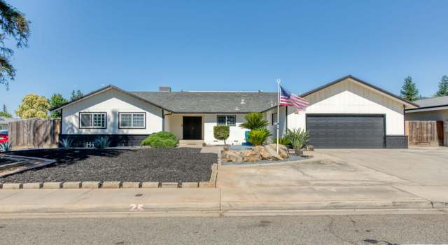 Photo of 1580 Armstrong Ave, Clovis, CA 93611