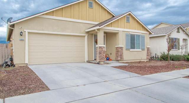 Photo of 1444 Greenbrier Dr, Hanford, CA 93230