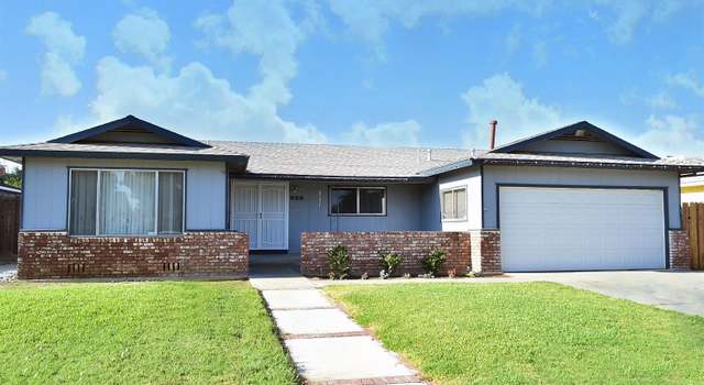 Photo of 656 Wood Ln, Lemoore, CA 93245