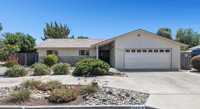 Photo of 2407 W Blackmon Ct, Visalia, CA 93277