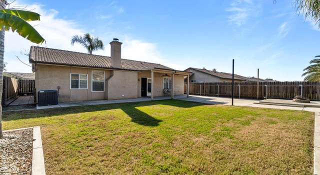 Photo of 1064 W Encore Dr, Hanford, CA 93230