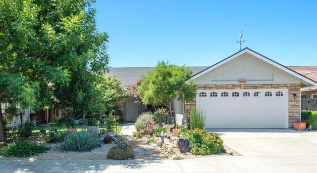 Photo of 1620 Fir Ave, Clovis, CA 93611