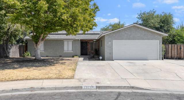 Photo of 2203 Purdue Ave, Clovis, CA 93611