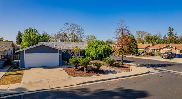Photo of 1114 Burlingame Ave, Clovis, CA 93612