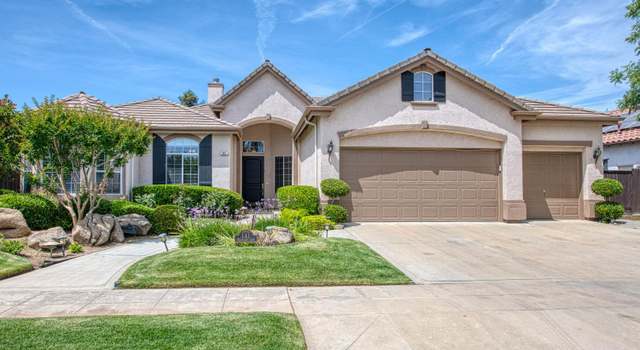 Photo of 141 Houston Ave, Clovis, CA 93611
